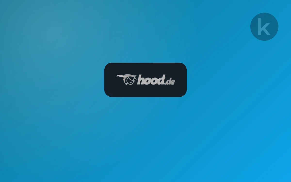 Hood.de Logo auf einem Keysender Farbverlauf, das den automatisierten Verkauf digitaler Produkte auf Hood.de darstellt